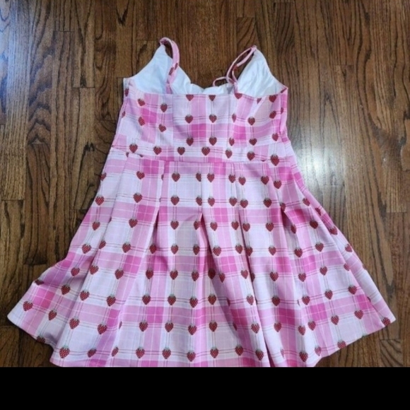 Hot Topic Pink and Brown Heart Dress - Picture 2 of 4
